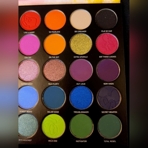 Morphe x Mickey Truth Be Bold Eyeshadow Palette - Picture 4 of 10
